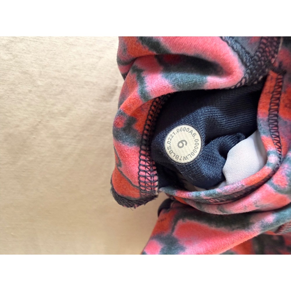 Lululemon Wunder Train High Rise Short 8 Size 6 Pink Orange Abstract Camo Camo - Picture 6 of 8